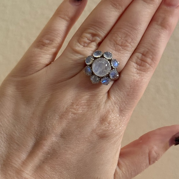 Vintage 925 Sterling Silver Rainbow Moonstone Flower Ring Size 9 - Picture 1 of 8